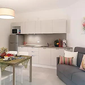 Apartment Life, Bibione