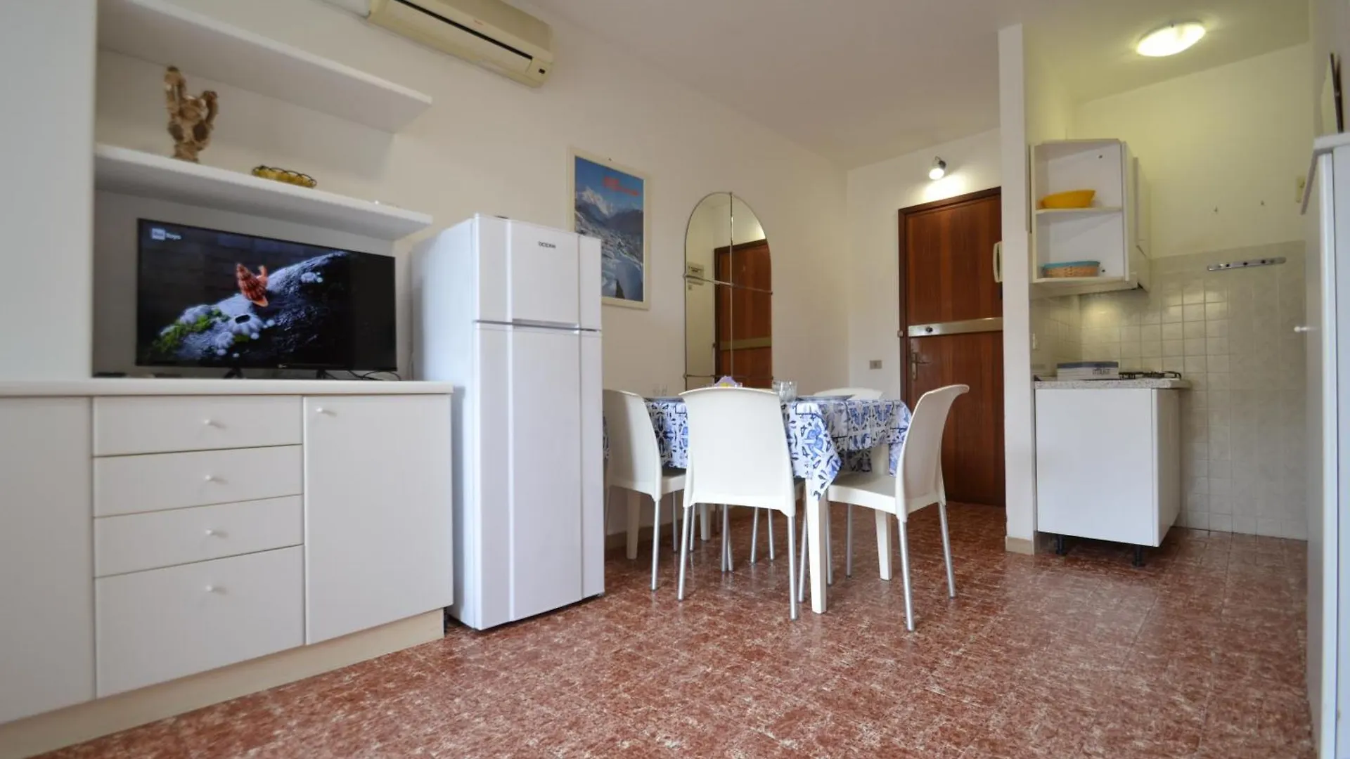 Lion Apartment Bibione