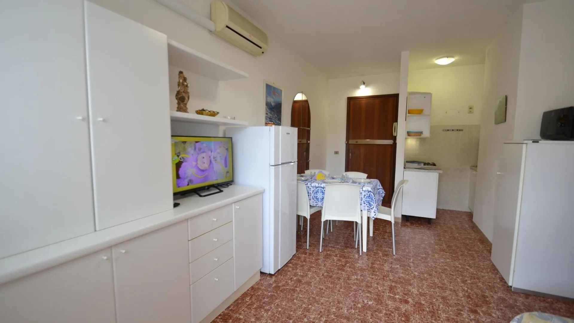 Lion Apartment Bibione